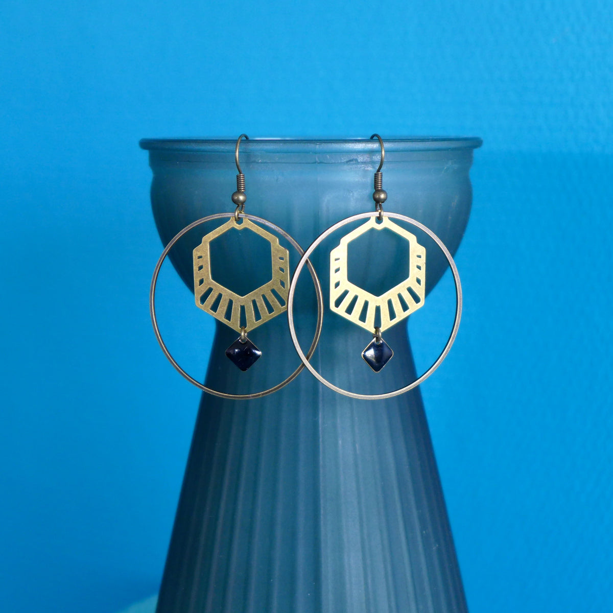 Boucles d'oreilles créoles hexagone graphique Art Déco noir, blanc, turquoise ou vert