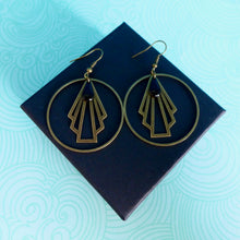 Charger l'image dans la galerie, Boucles d'oreilles créoles Art Déco éventail graphique bronze et noir