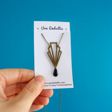 Charger l'image dans la galerie, Collier éventail graphique Art Déco en laiton et émail noir