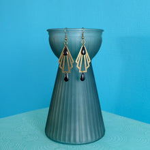 Charger l'image dans la galerie, Boucles d'oreilles éventail graphique Art Déco 2 gouttes noires suspendues