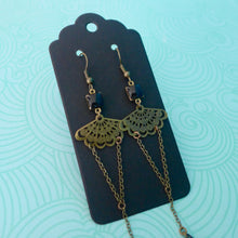 Charger l'image dans la galerie, Boucles d'oreilles Art Nouveau rétro vintage bronze et noir