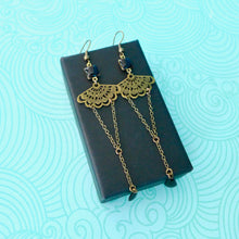 Charger l'image dans la galerie, Boucles d'oreilles Art Nouveau rétro vintage bronze et noir