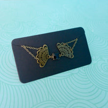 Charger l'image dans la galerie, Bracelet élégant Art Nouveau bronze antique et émail noir