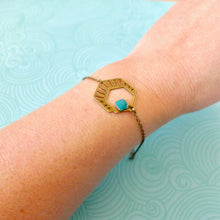 Charger l'image dans la galerie, bracelet graphique art déco laiton émail vert Une Embellie