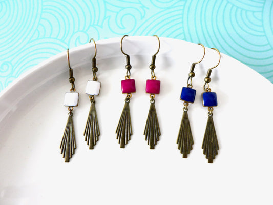 Boucles d'oreilles Art Déco fine estampe éventail en laiton bronze et émail bleu roi rose framboise ou blanc
