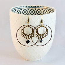 Charger l'image dans la galerie, boucles élégantes géométriques noires Une Embellie