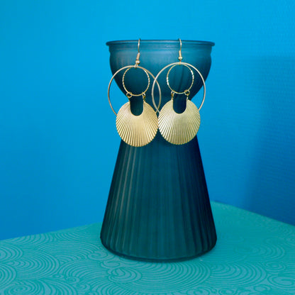Grandes boucles d'oreilles dorées Art Déco rondes striées