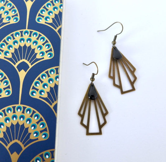 Boucles d'oreilles éventail graphique Art Déco bronze et émail noir