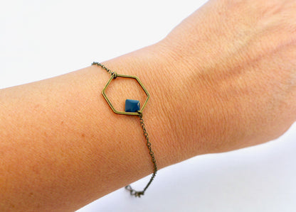 Bracelet hexagone graphique minimaliste et sequin en émail Bijou simple intemporel élégant cadeau pour femme