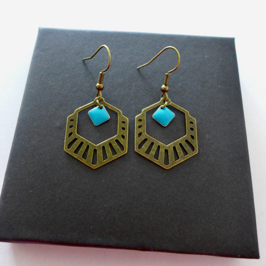 Boucles d'oreilles hexagone graphique Art Déco en Laiton Bronze et sequin en émail turquoise